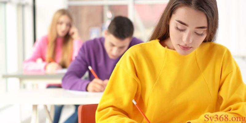 Nằm ngủ mơ đi thi bị trượt